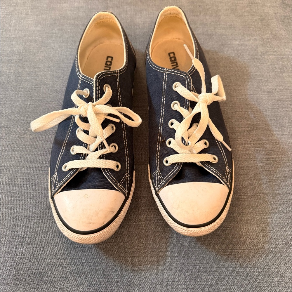 Converse Navy and White Canvas Sneakers size 7